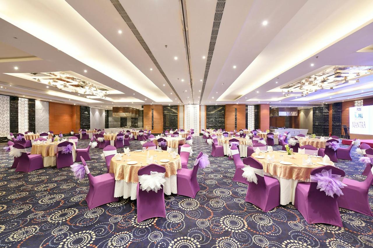 Pal Heights Mantra Bhubaneswar Exterior foto