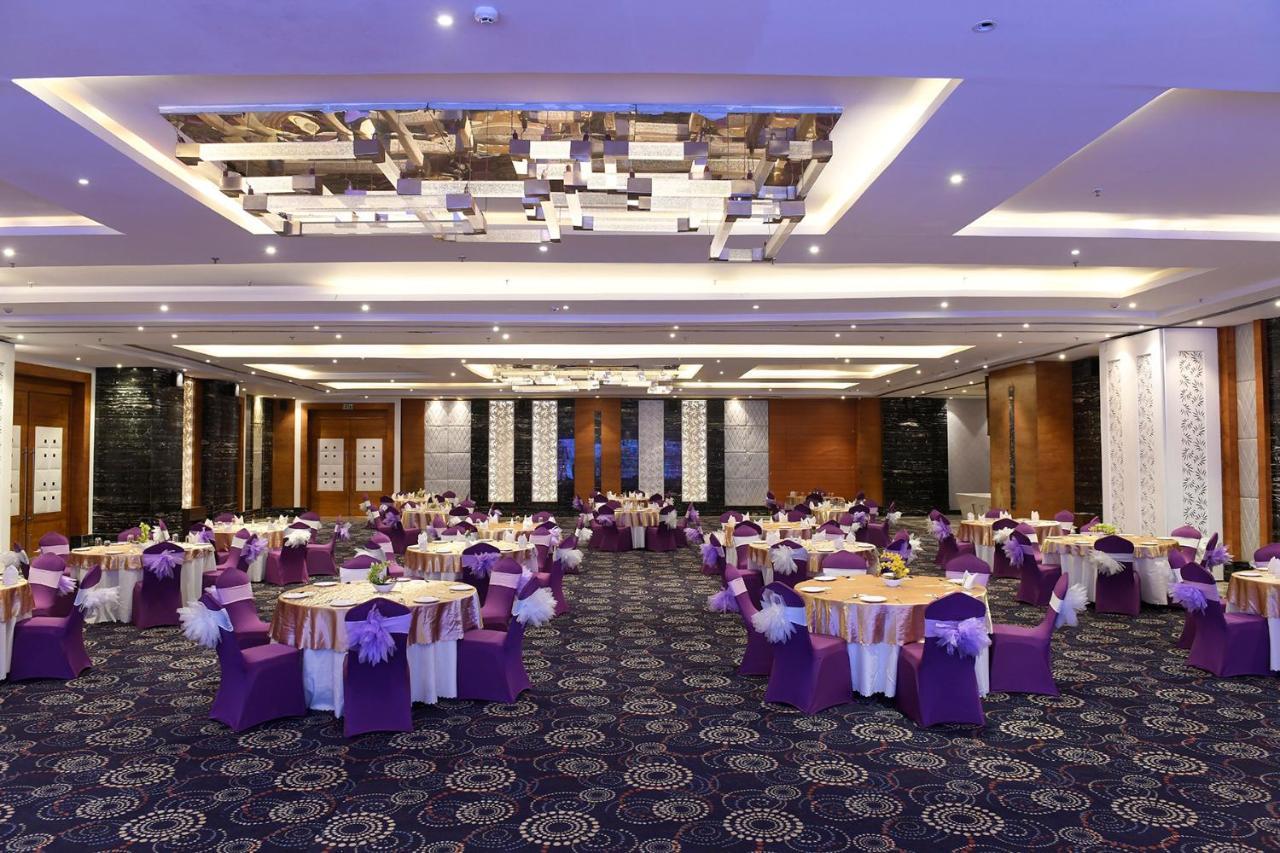 Pal Heights Mantra Bhubaneswar Exterior foto